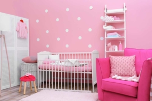 Ideen zum Babyzimmer einrichten - hier in Rosa (depositphotos.com)
